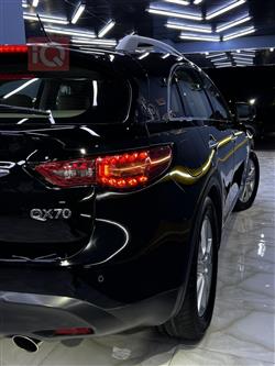انفنتي QX70